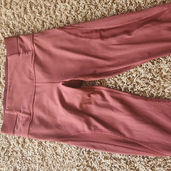 Athleta womans rusty mauve colored leggings size small - Picture 8 of 8